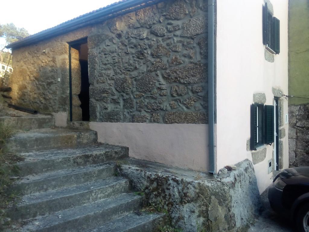 فيلا Casa Do Outeirinho سابوغييرو المظهر الخارجي الصورة